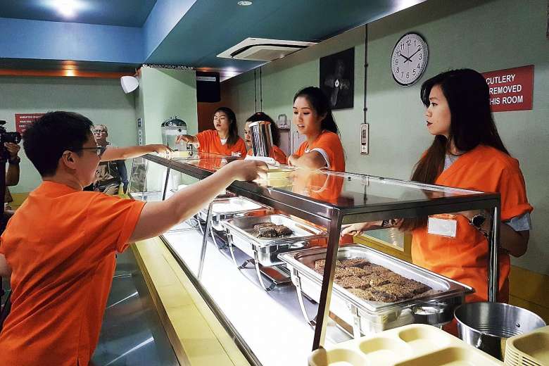 Prison Themed Restaurant Everyone Is Wearing Orange